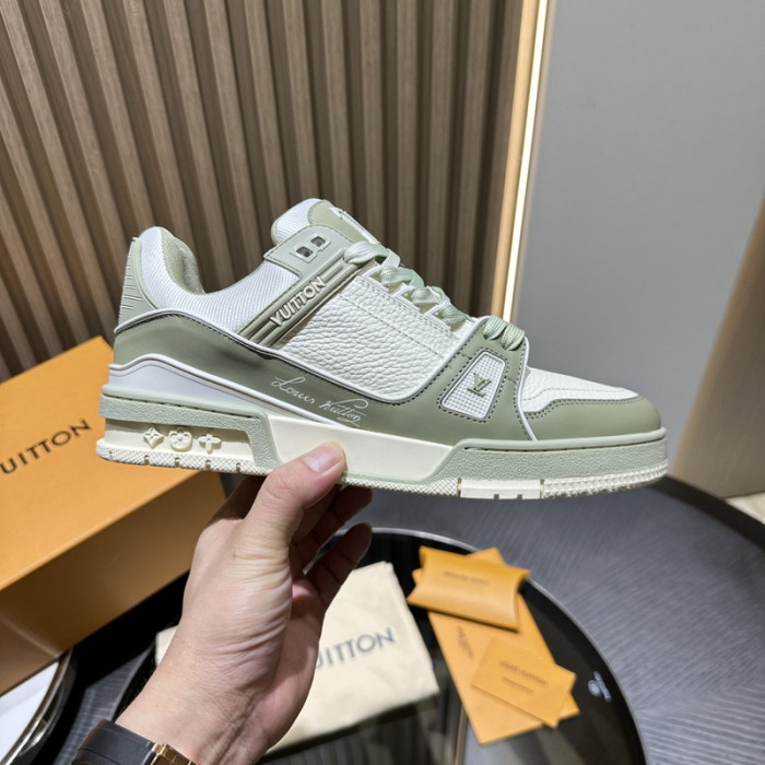 LOU1VTON SNEAKER