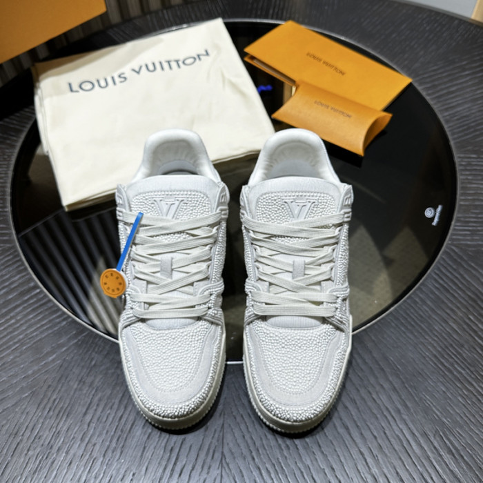 LOU1VTON SNEAKER