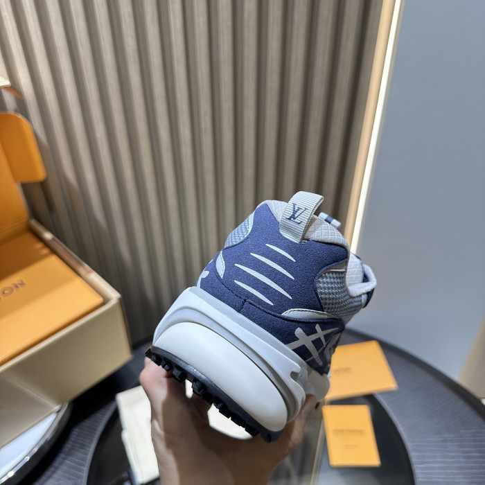 LOU1VTON SNEAKER