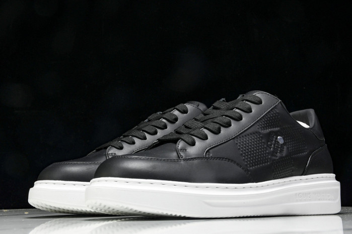 LOU1VTON SNEAKER