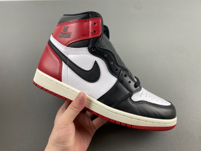 air jordan 1 high og “black toe reimagined” dz5485-106