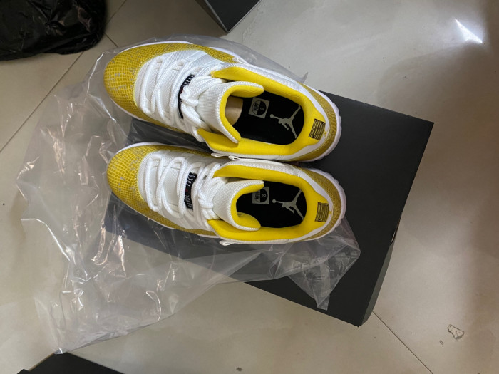 air jordan 11 low “yellow snakeskin” ah7860-107