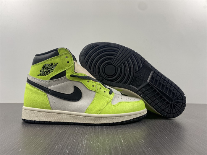 air jordan 1 high og "volt" 555088-702