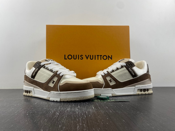 LOU1VTON trainer (EU47)