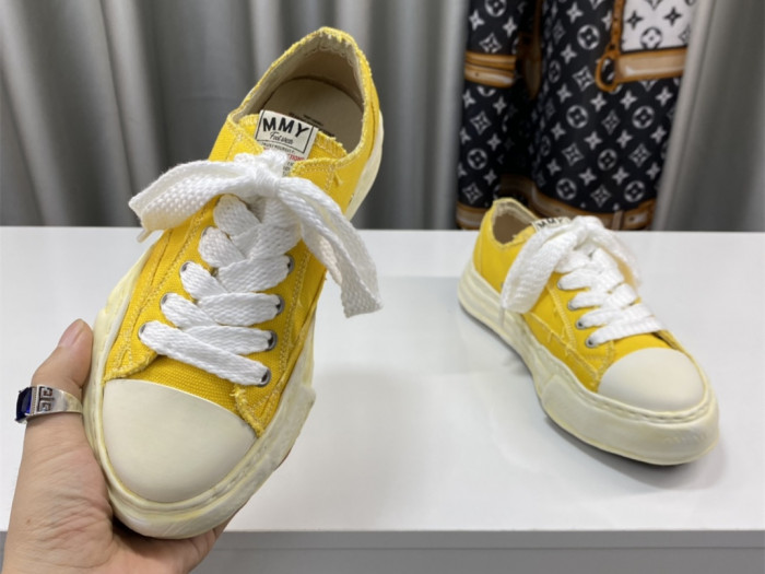Ma*s*n mihara yasuhiro low-top sneakers mmy-035