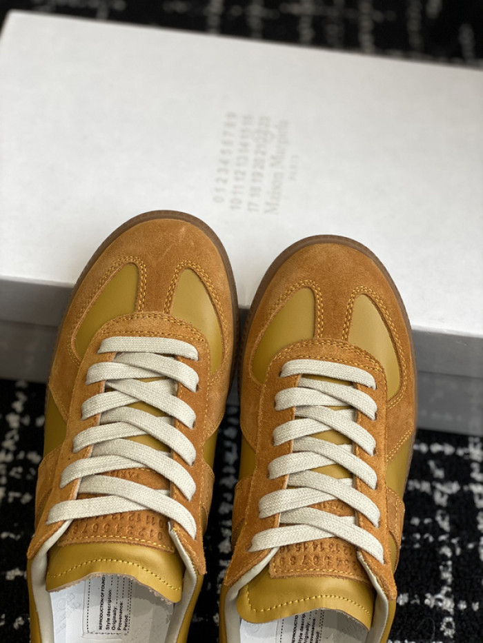 Ma*s*n m0rgiela trainer (gats)