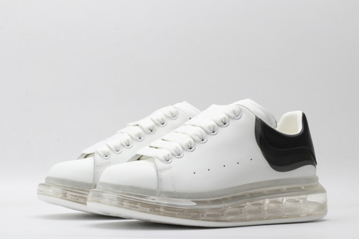 Mcqv*en oversized sneaker