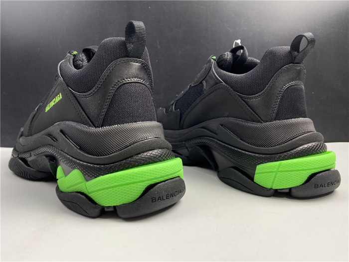 blc* triple s trainer