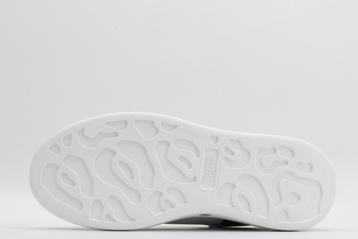 Mcqv*en oversized sneaker