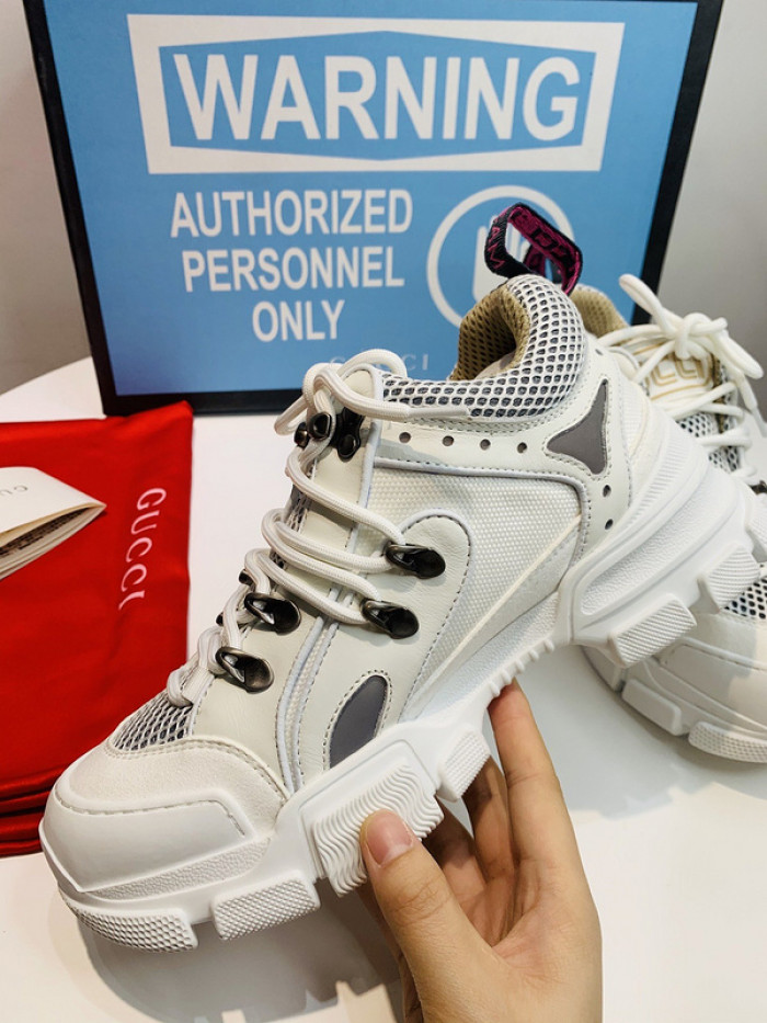 G*u*i1 journey flashtrek jewel crystal low boot