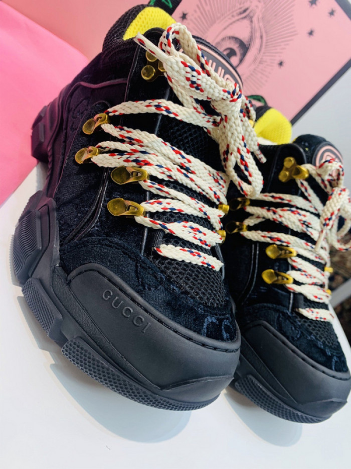 G*u*i1 journey flashtrek jewel crystal low boot