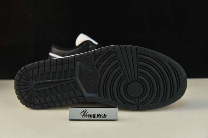 air jordan 1 low "panda" dc0774-101